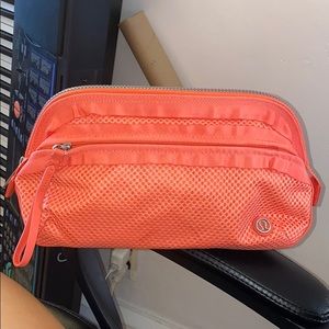 Lululemon Cosmetic/Makeup Bag